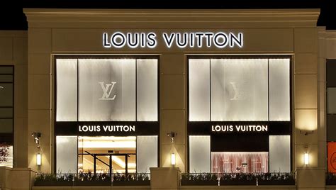 nearest louis vuitton store near me|where is louis vuitton located.